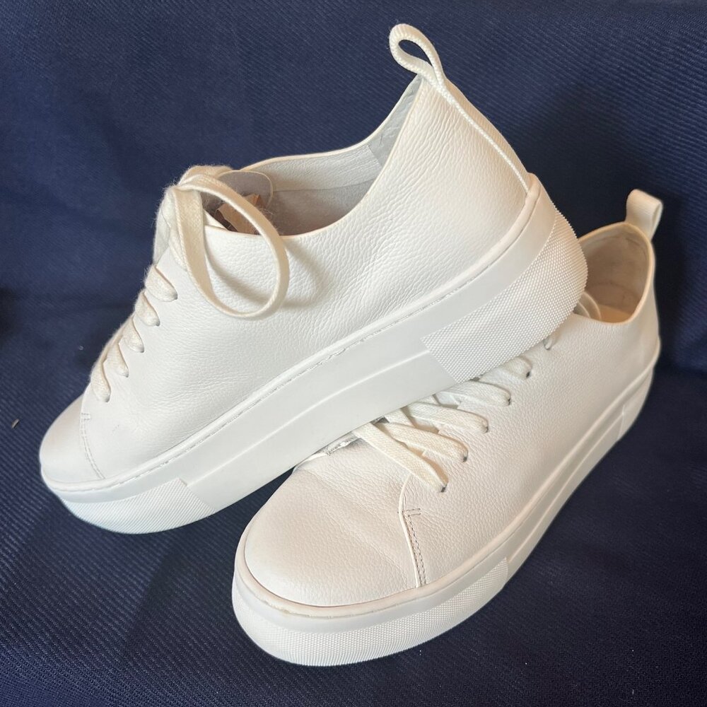 Deltan Chloe White Leather Platform Sneakers